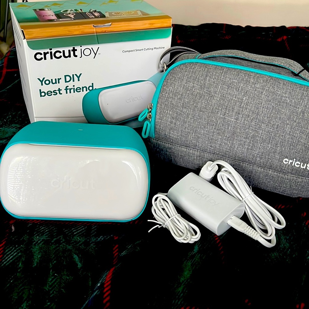 Brand New Cricut Joy